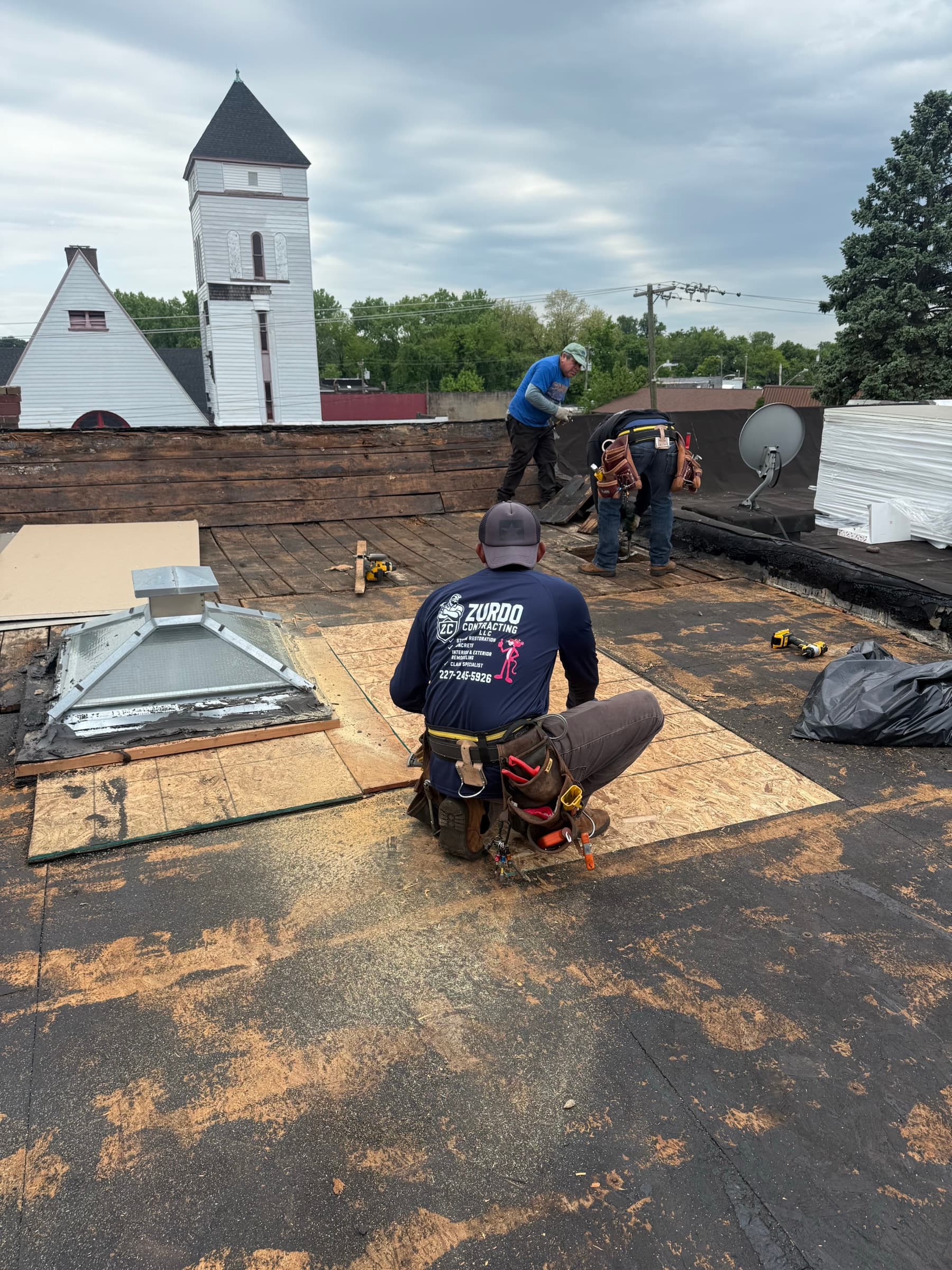 Full Roof Tear-Off & Re-Roof photo 1